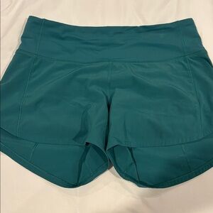 - Lululemon Speed 4 inch speed shorts size 4